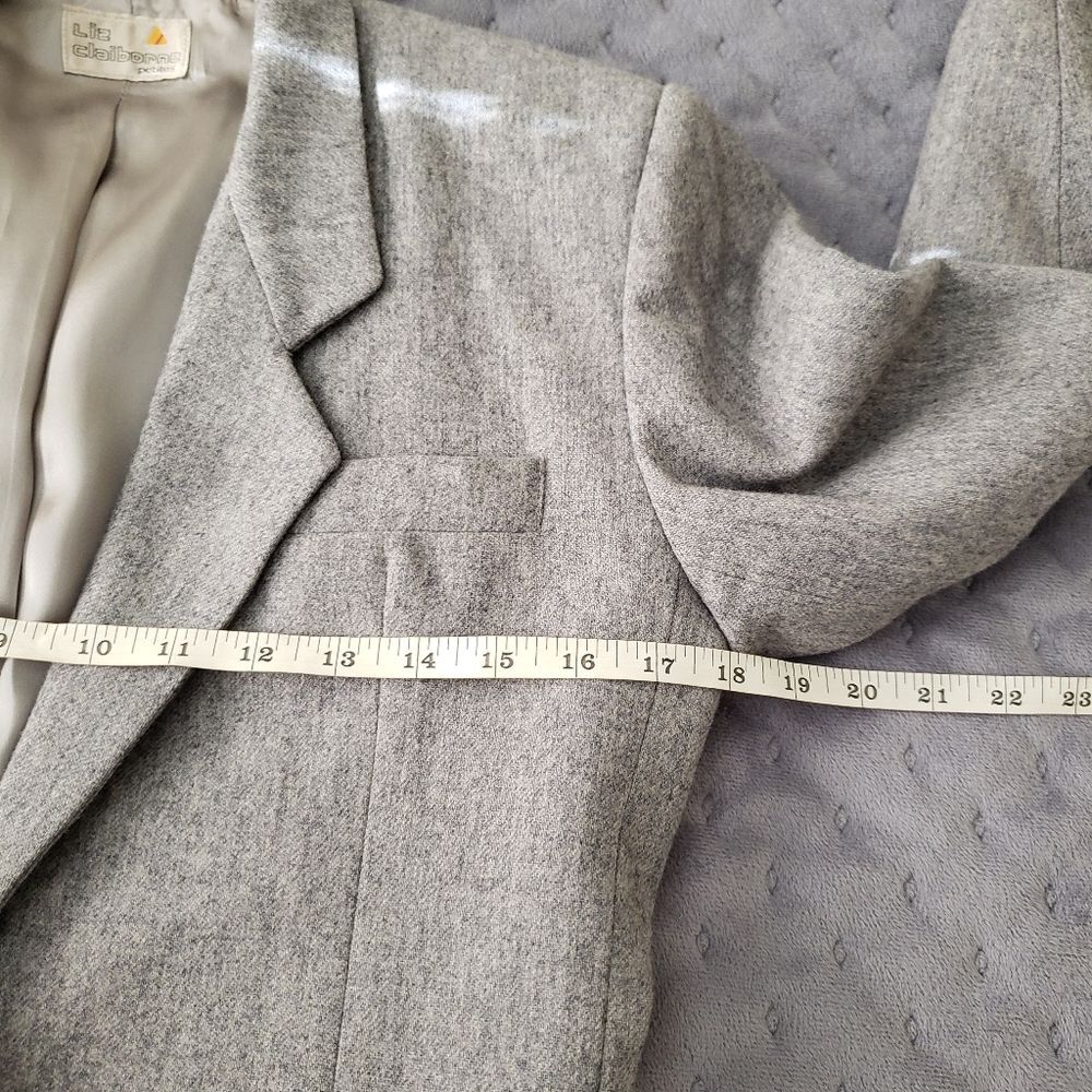 Vintage 90s Liz Claiborne Wool Blend Classic Blazer Gray Coat Classic Retro - Picture 15 of 16